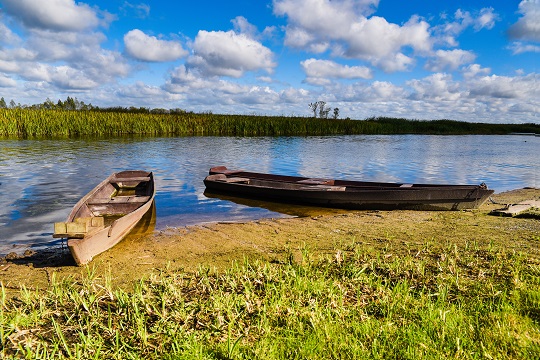 Les Grands Lacs de Mazurie – le calme au bord du lac en pleine forêt