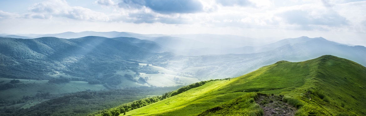 Fotolia_88344336_Bieszczady-1170.jpg