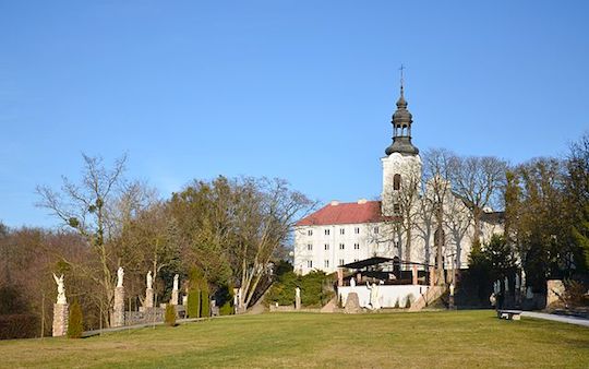 Sanctuaire de Notre-Dame à Obory