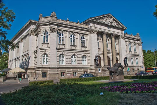 GALERIE ZACHETA – la plus ancienne galerie d’art polonaise 